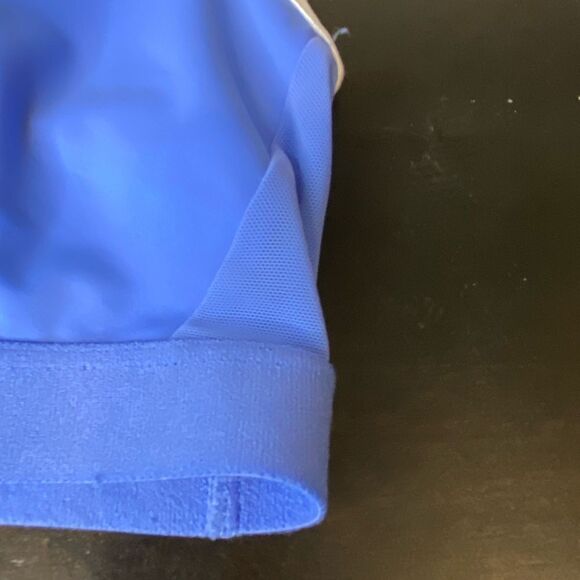 Colsie light blue sports bra, size small - Picture 4 of 10